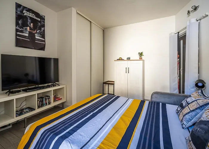 Apartment L'appart Cinema Centre *
